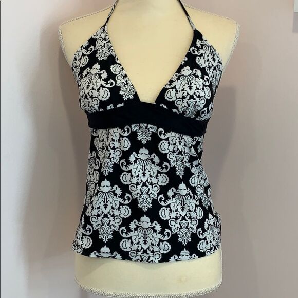 Old Navy (size m) swim top - Picture 1 of 2